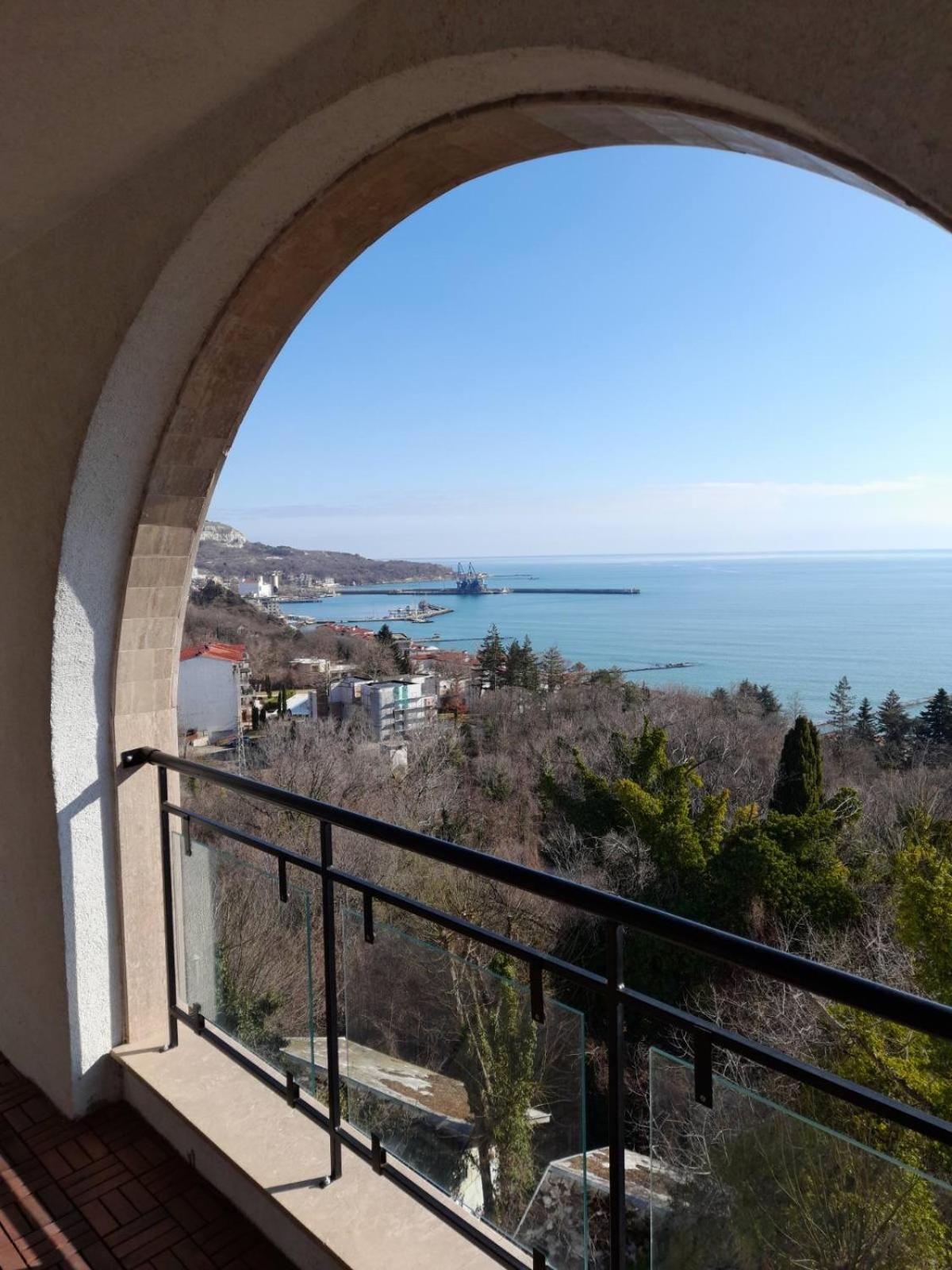 Queen'S Palace Balchik Apartment Exterior foto